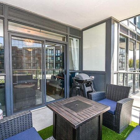 Pet Friendly Condos At Friday Harbour Innisfil Kültér fotó