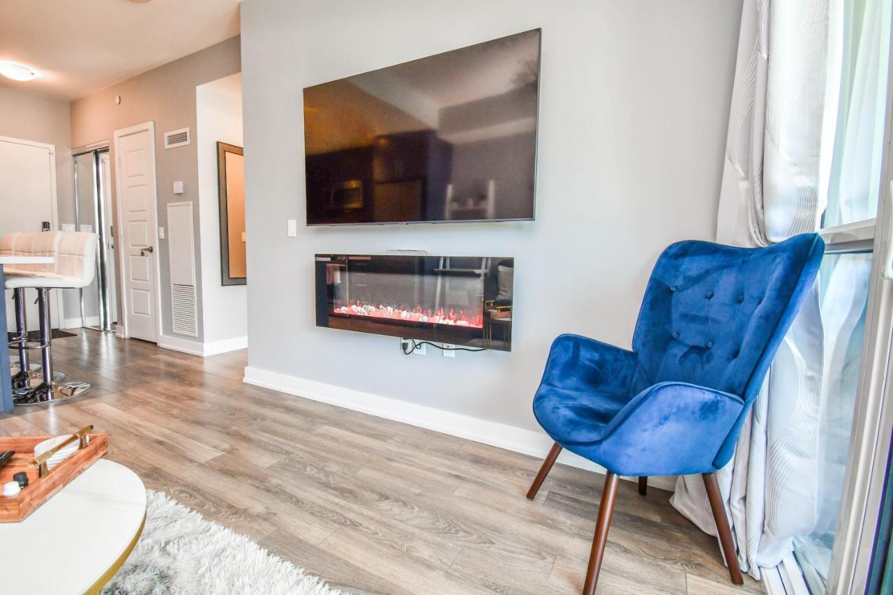 Pet Friendly Condos At Friday Harbour Innisfil Kültér fotó