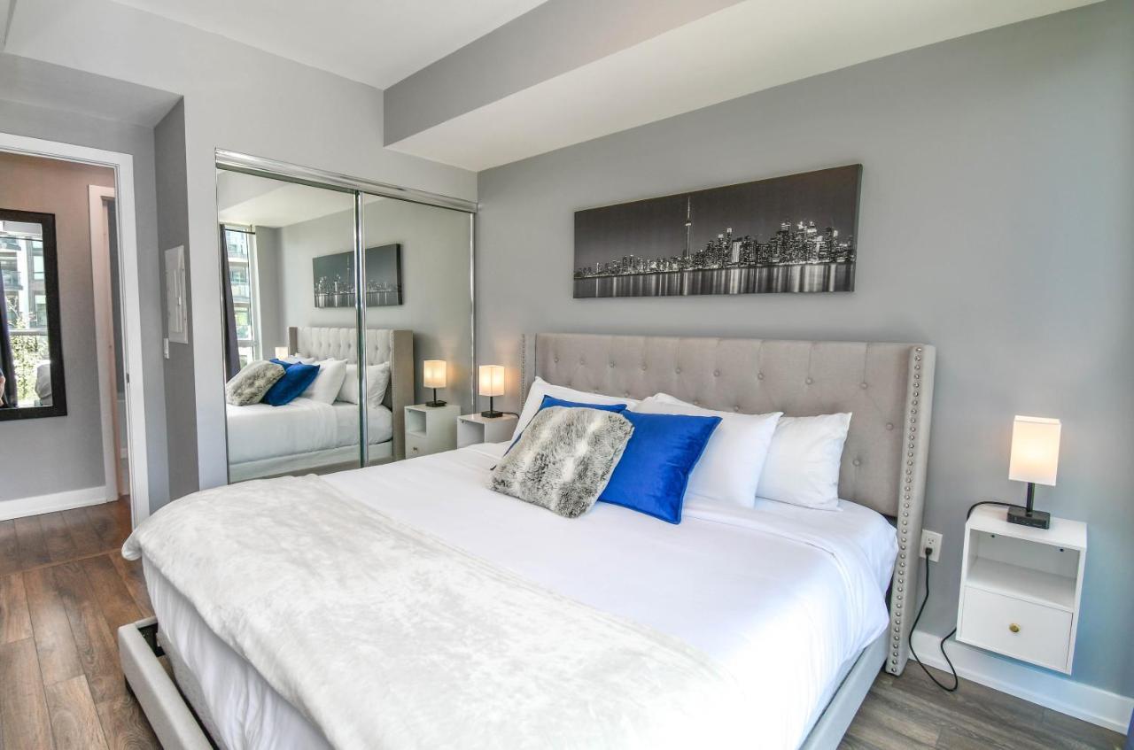 Pet Friendly Condos At Friday Harbour Innisfil Kültér fotó