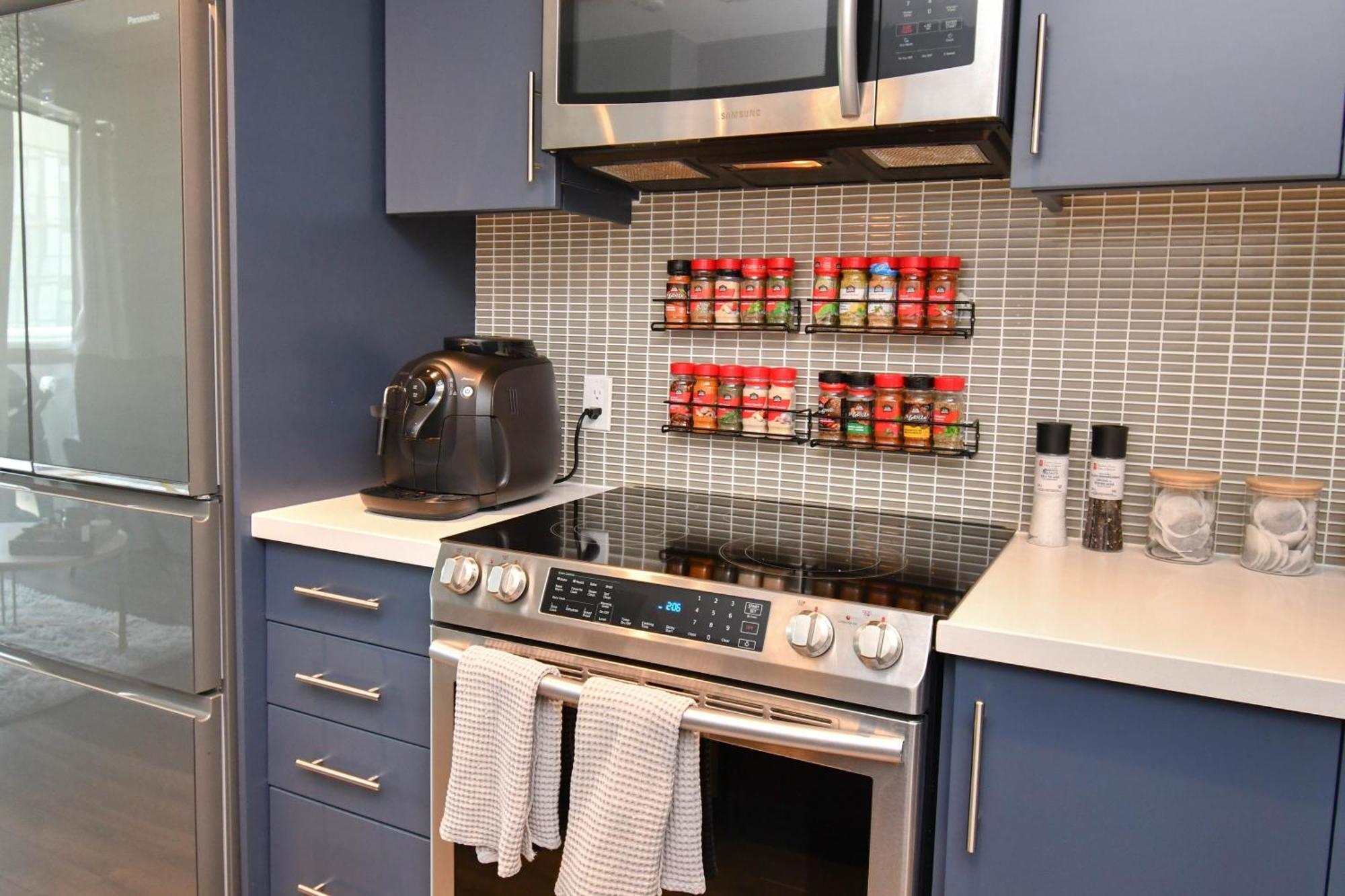 Pet Friendly Condos At Friday Harbour Innisfil Kültér fotó